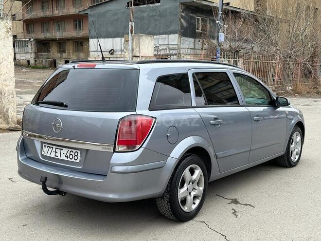 Opel Astra 2006, 233,600 km - 1.3 л - Bakı