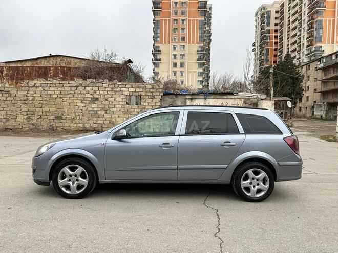 Opel Astra 2006, 233,600 km - 1.3 л - Bakı
