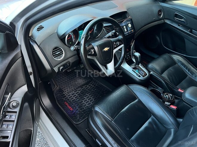 Chevrolet Cruze 2015, 177,000 km - 1.4 l - Gəncə