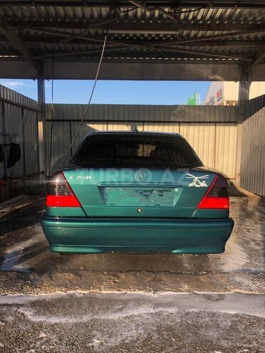 Mercedes C 240 1997, 278,100 km - 2.4 l - Bakı
