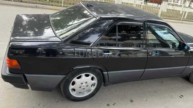 Mercedes 190 1990, 990,000 km - 1.8 l - Şirvan