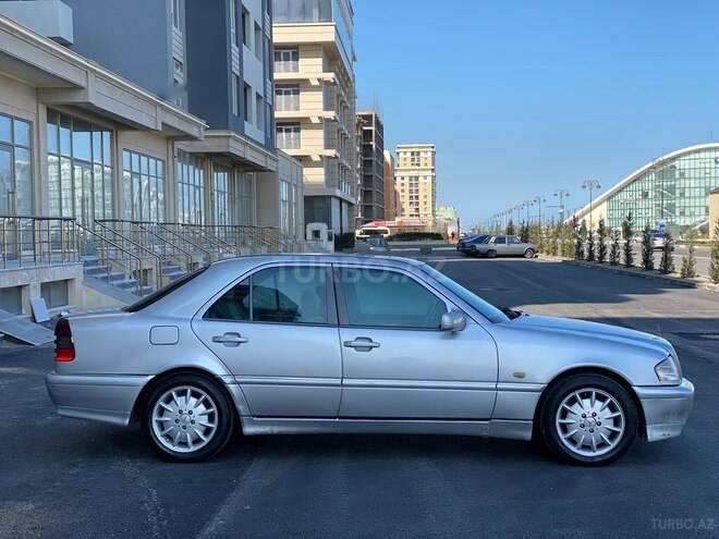 Mercedes C 240 1999, 370,000 km - 2.4 l - Sumqayıt