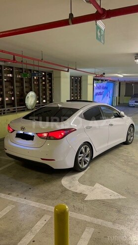Hyundai Elantra 2015, 185,000 km - 1.6 l - Bakı