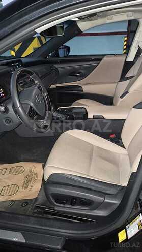 Lexus ES 300h 2021, 29,000 km - 2.5 l - Bakı