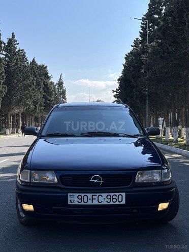 Opel Astra 1997, 241,000 km - 1.6 л - Sumqayıt