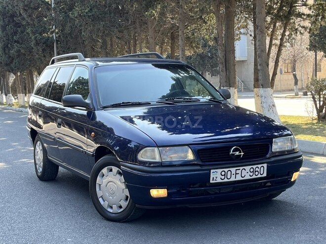 Opel Astra 1997, 241,000 km - 1.6 л - Sumqayıt
