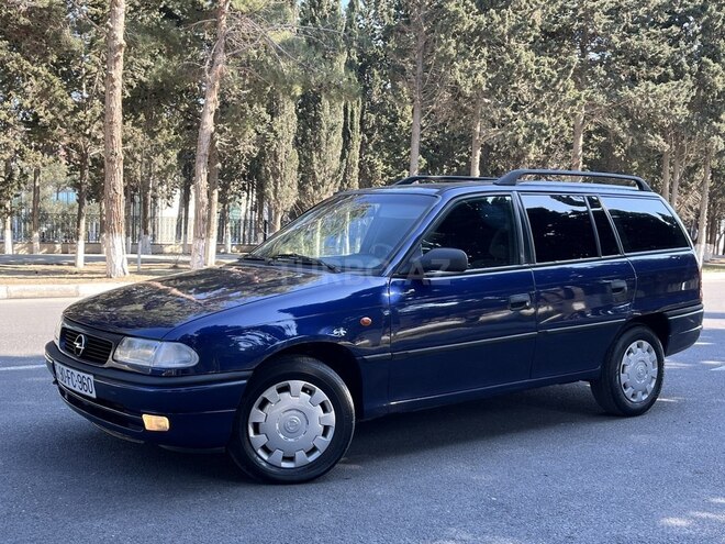 Opel Astra 1997, 241,000 km - 1.6 л - Sumqayıt