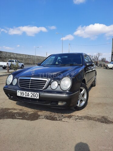Mercedes E 240 2000, 258,505 km - 2.4 l - Gəncə