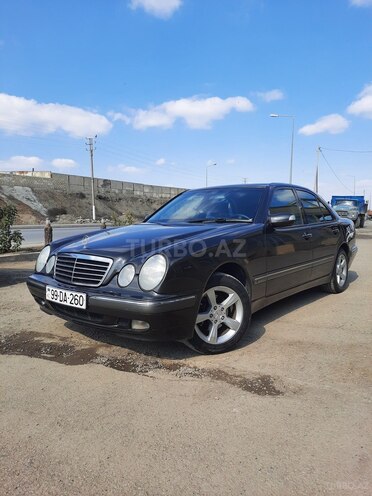 Mercedes E 240 2000, 258,505 km - 2.4 l - Gəncə