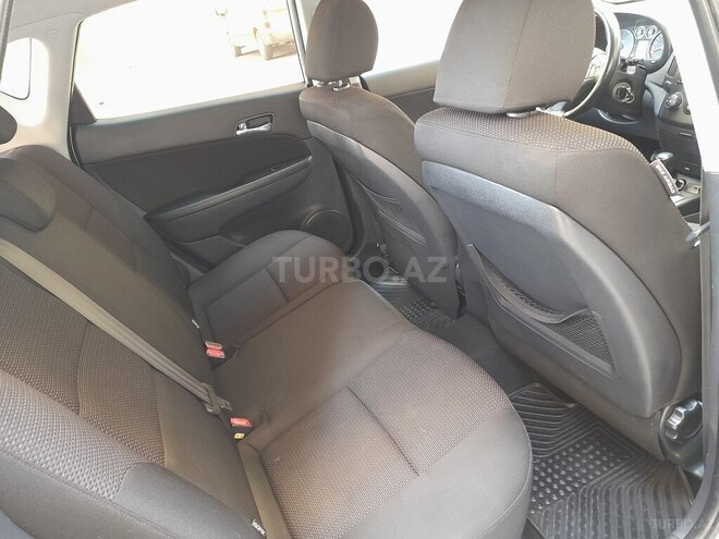 Hyundai i30 2009, 239,112 km - 1.6 л - Bakı