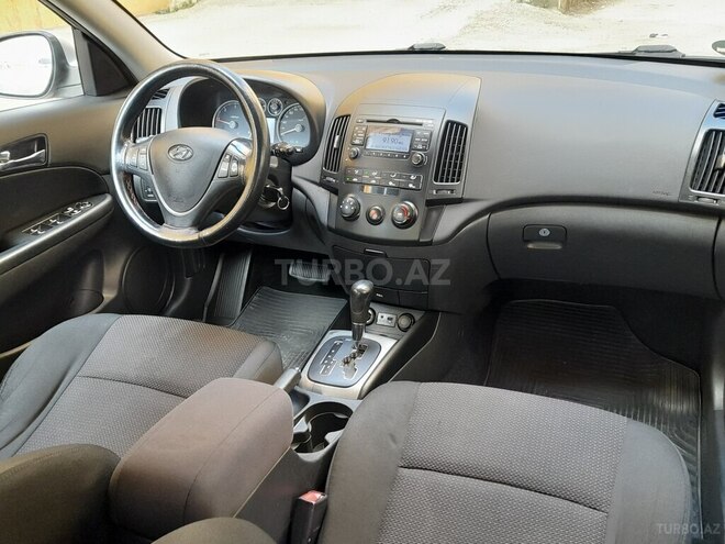 Hyundai i30 2009, 239,112 km - 1.6 л - Bakı