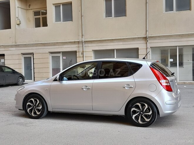 Hyundai i30 2009, 239,112 km - 1.6 л - Bakı