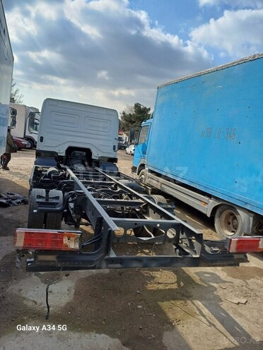 Mercedes Atego 815 1999, 583,582 km - 4.3 l - Bakı