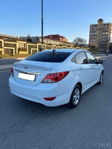 Hyundai Accent 2011, 187,000 km - 1.6 l - Bakı