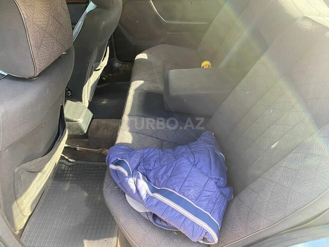 Mercedes E 220 1994, 312,540 km - 2.2 l - Bakı
