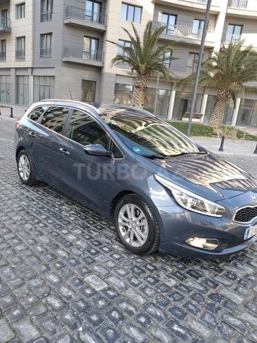 Kia Ceed 2015, 189,000 km - 1.6 l - Bakı