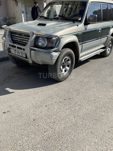 Mitsubishi Pajero 1994, 270,000 km - 2.8 l - Sumqayıt