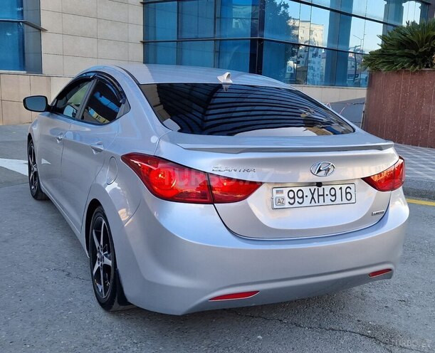 Hyundai Elantra 2013, 110,000 km - 1.8 л - Sumqayıt