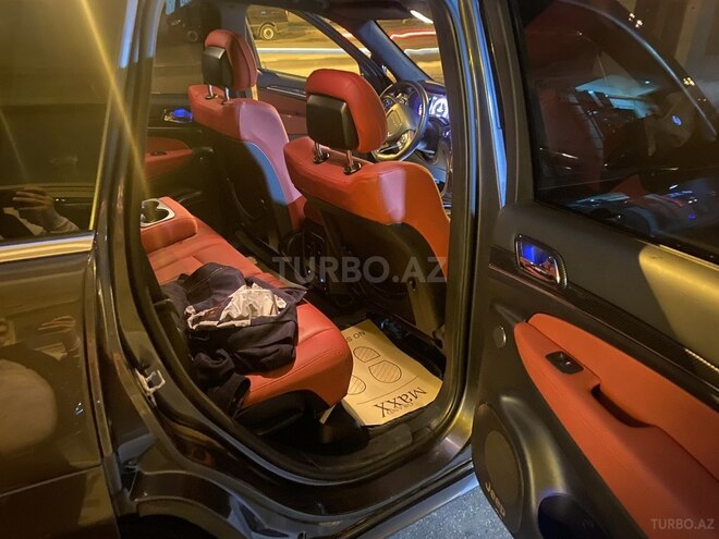Jeep Grand Cherokee 2015, 120,000 km - 6.4 l - Bakı