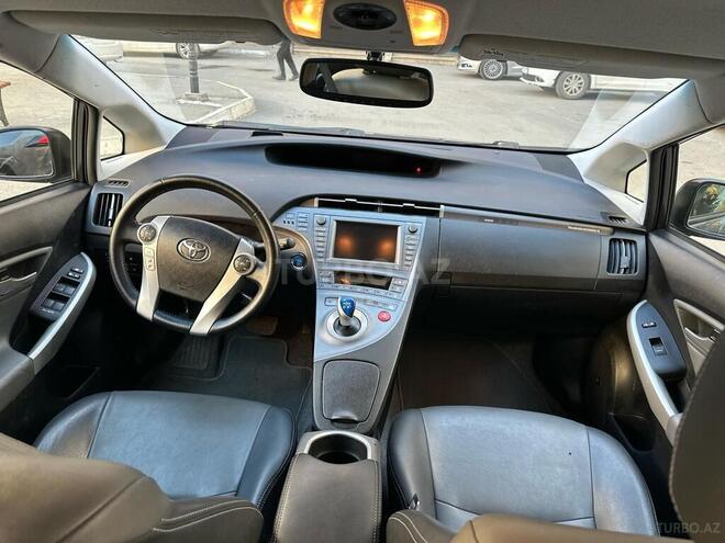 Toyota Prius 2014, 289,682 km - 1.8 l - Bakı