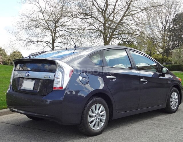 Toyota Prius 2014, 289,682 km - 1.8 l - Bakı