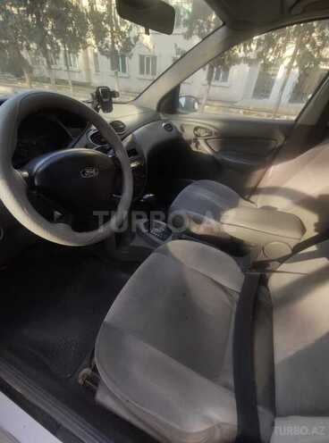 Ford Focus 2001, 245,000 km - 2.0 l - Bakı