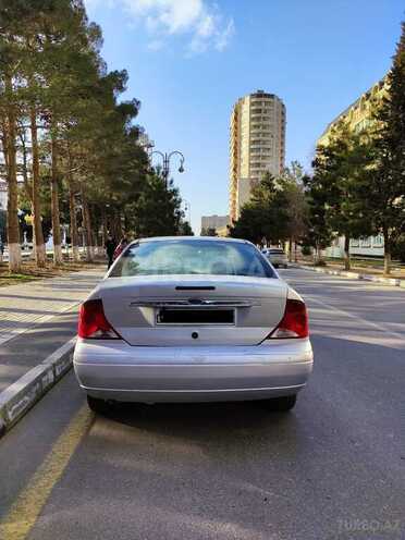 Ford Focus 2001, 245,000 km - 2.0 l - Bakı