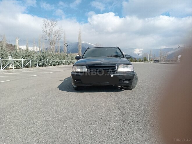 Mercedes C 180 1993, 590,000 km - 1.8 l - Şəki