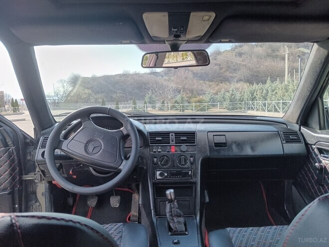 Mercedes C 180 1993, 590,000 km - 1.8 l - Şəki