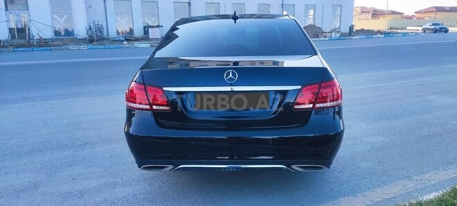 Mercedes E 220 2014, 183,300 km - 2.2 l - Sumqayıt