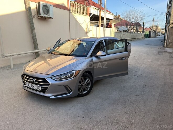 Hyundai Elantra 2017, 173,239 km - 2.0 л - Bakı