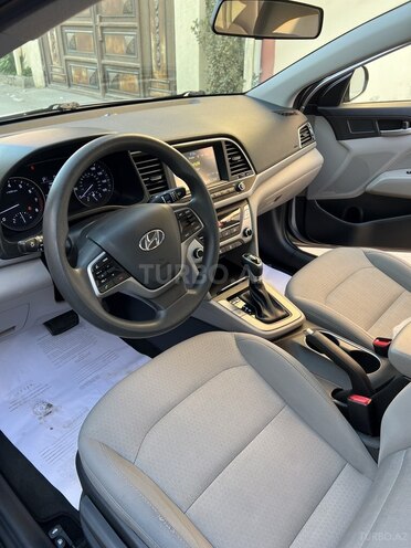 Hyundai Elantra 2017, 173,239 km - 2.0 л - Bakı