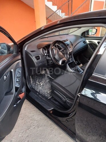 Hyundai Elantra 2014, 107,000 km - 1.8 л - Bakı