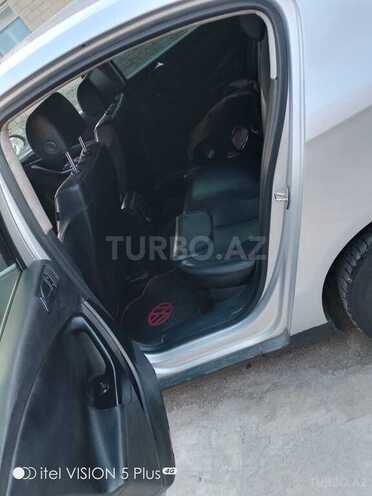 Volkswagen Passat 2006, 418,500 km - 2.0 л - Bakı