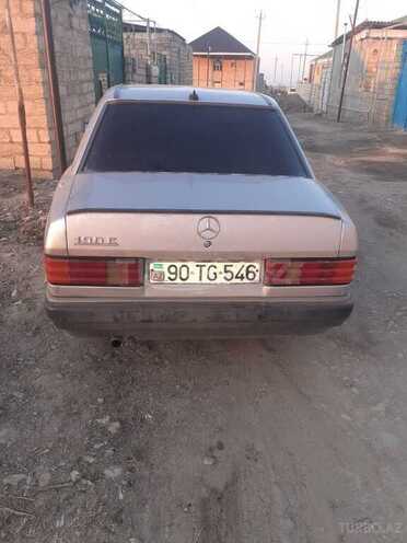 Mercedes 190 1986, 239,000 km - 2.0 l - Gəncə