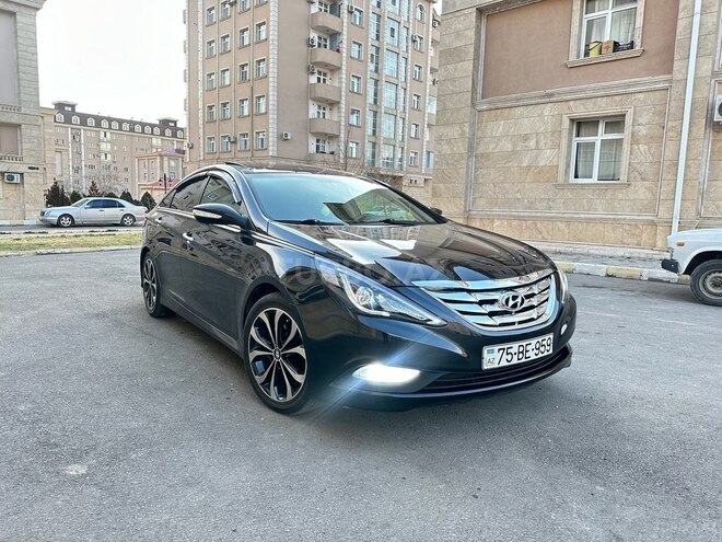 Hyundai Sonata 2014, 180,000 km - 2.0 l - Naxçıvan