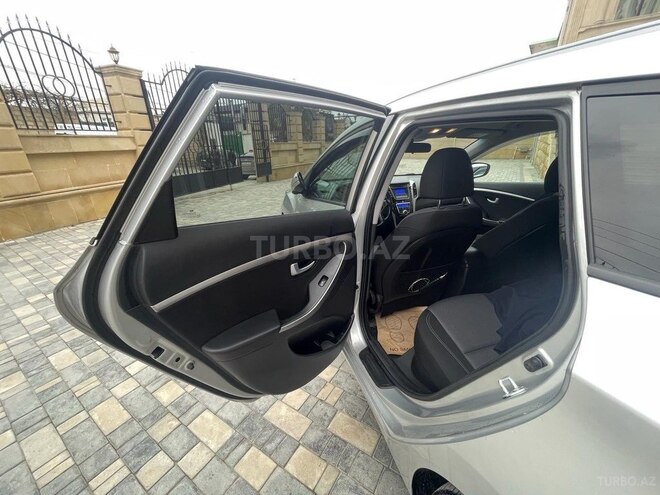 Hyundai i30 2014, 19,700 km - 1.4 л - Bakı