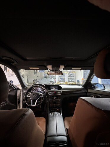 Mercedes E 350 2011, 270,000 km - 3.5 l - Bakı