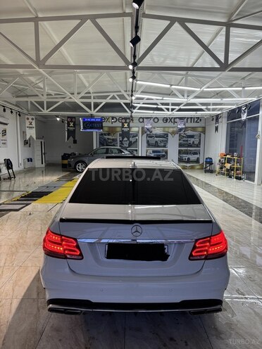 Mercedes E 350 2011, 270,000 km - 3.5 l - Bakı
