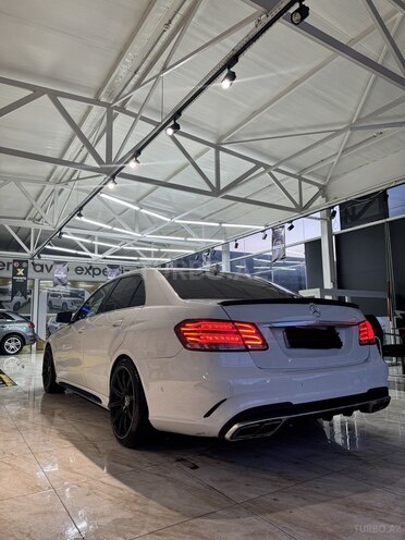 Mercedes E 350 2011, 270,000 km - 3.5 l - Bakı
