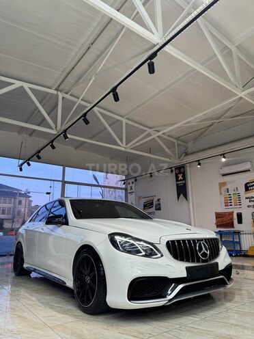 Mercedes E 350 2011, 270,000 km - 3.5 l - Bakı