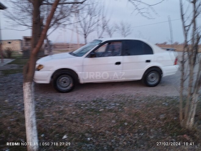 Toyota  1995, 888,880 km - 1.5 l - Sabirabad