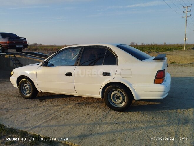 Toyota  1995, 888,880 km - 1.5 l - Sabirabad