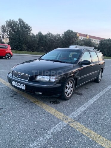 Volvo  2002, 280,000 km - 2.5 l - Bakı