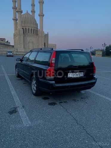 Volvo  2002, 280,000 km - 2.5 l - Bakı