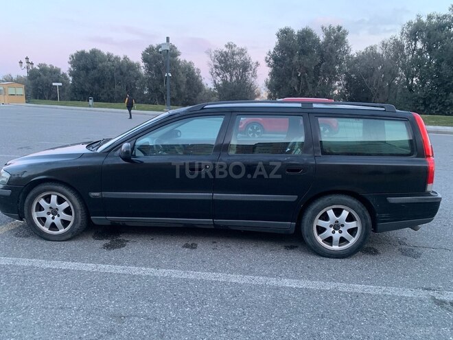 Volvo  2002, 280,000 km - 2.5 l - Bakı