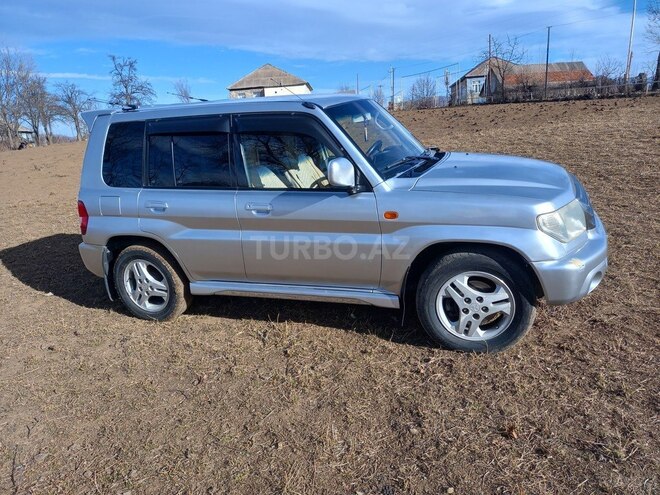 Mitsubishi Pajero io 2000, 203,000 km - 1.8 l - Gədəbəy