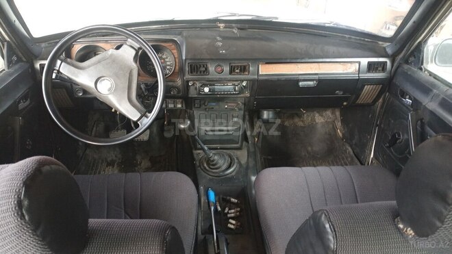 GAZ 24-10 1991, 358,000 km - 2.4 l - Qazax