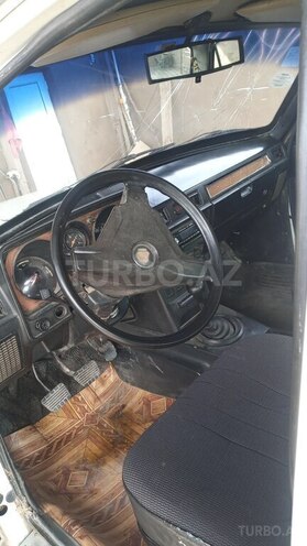 GAZ 24-10 1991, 358,000 km - 2.4 l - Qazax