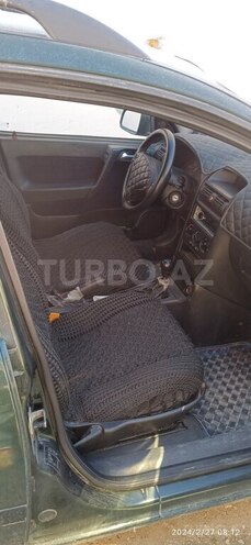 Opel Astra 2001, 300,000 km - 1.6 l - Bakı
